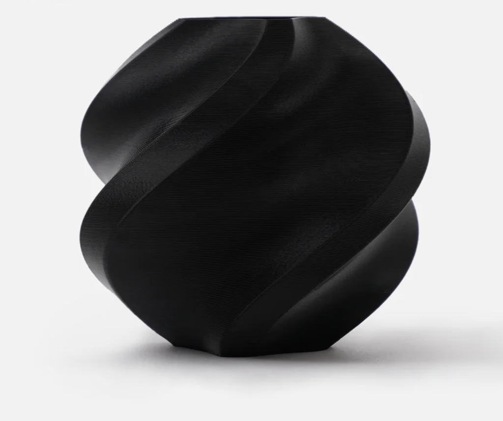 Bambu Lab - PLA Basic with Spool - Black 1 kg /
1.75 mm